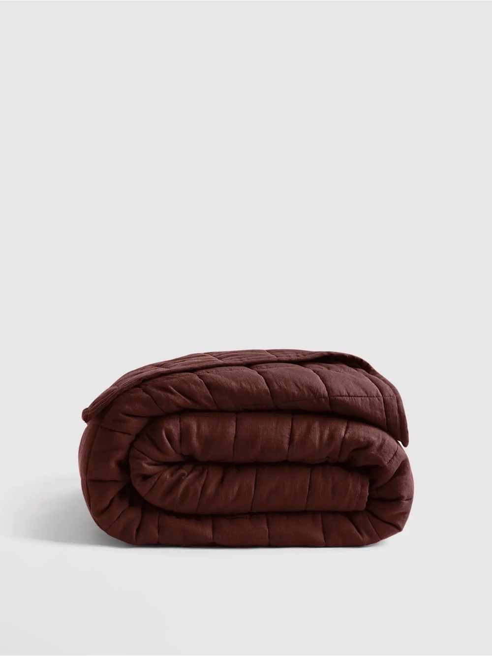 Quince European Linen Box Quilt in Burgundy King/Cal King 1020